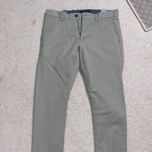 Banana Republic Men’s Fulton Skinny Chino